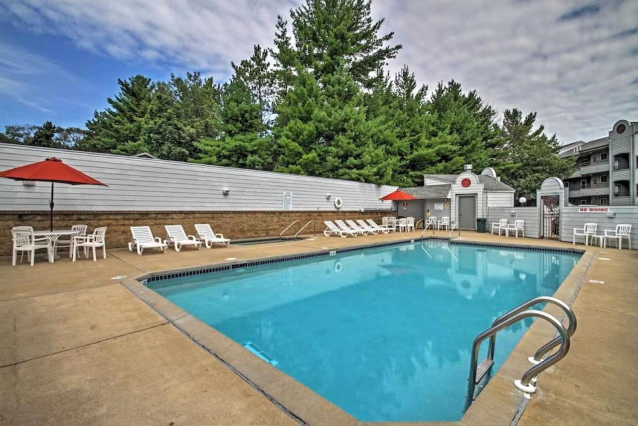 Ethels Beachfront Getaway Wisconsin Dells Extérieur photo